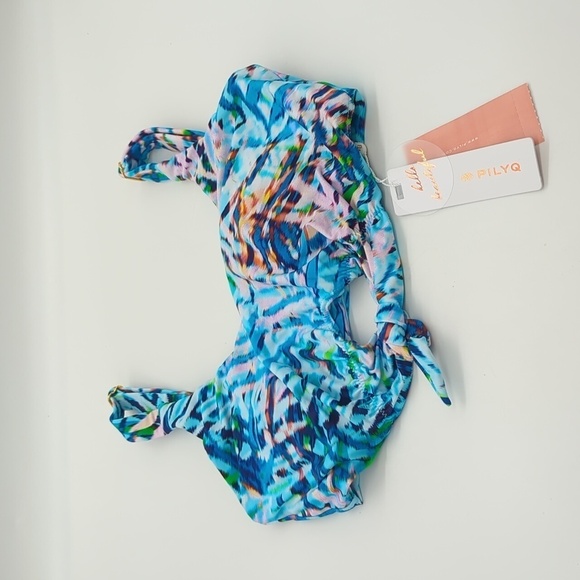 Pilyq Palmas Knot bikini top blue tie front Medium - Picture 2 of 8